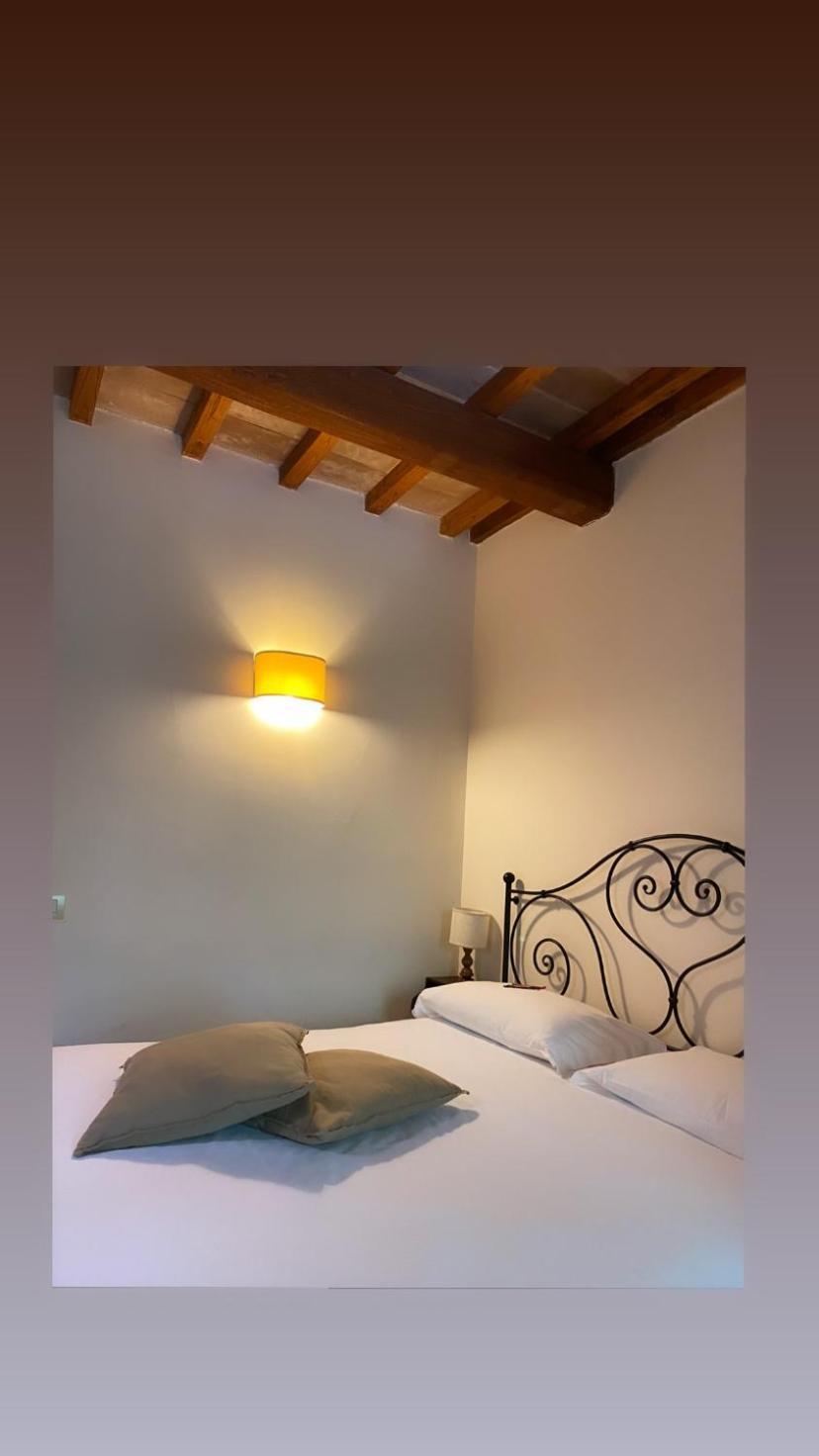 Agriturismo Pettino Campello sul Clitunno Luaran gambar