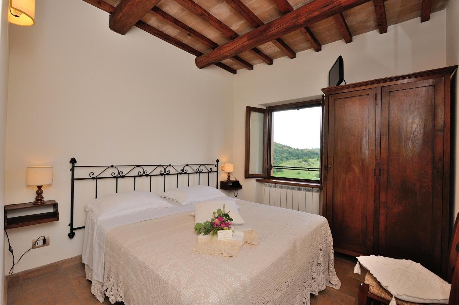 Agriturismo Pettino Campello sul Clitunno Luaran gambar