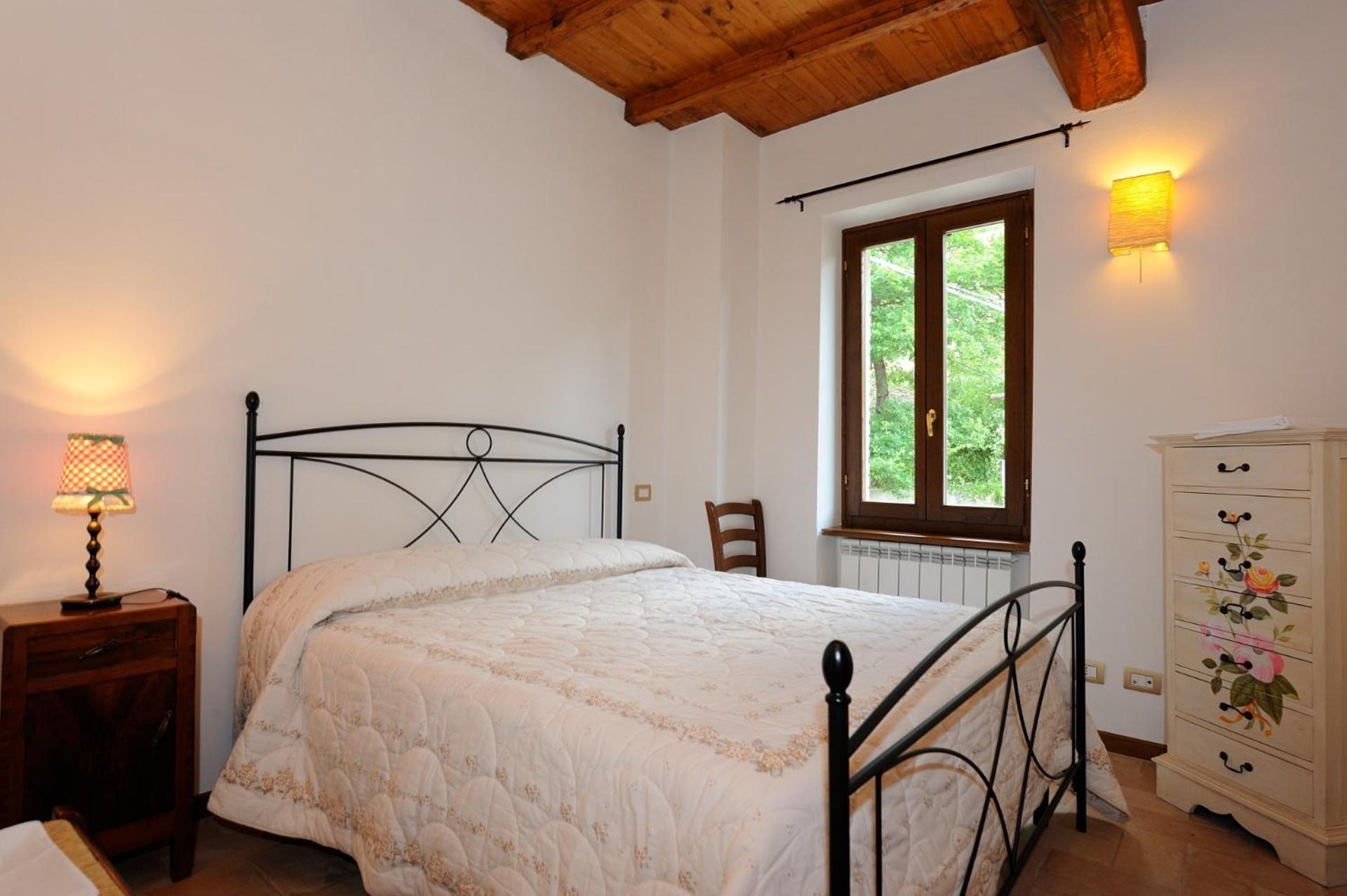 Agriturismo Pettino Campello sul Clitunno Luaran gambar