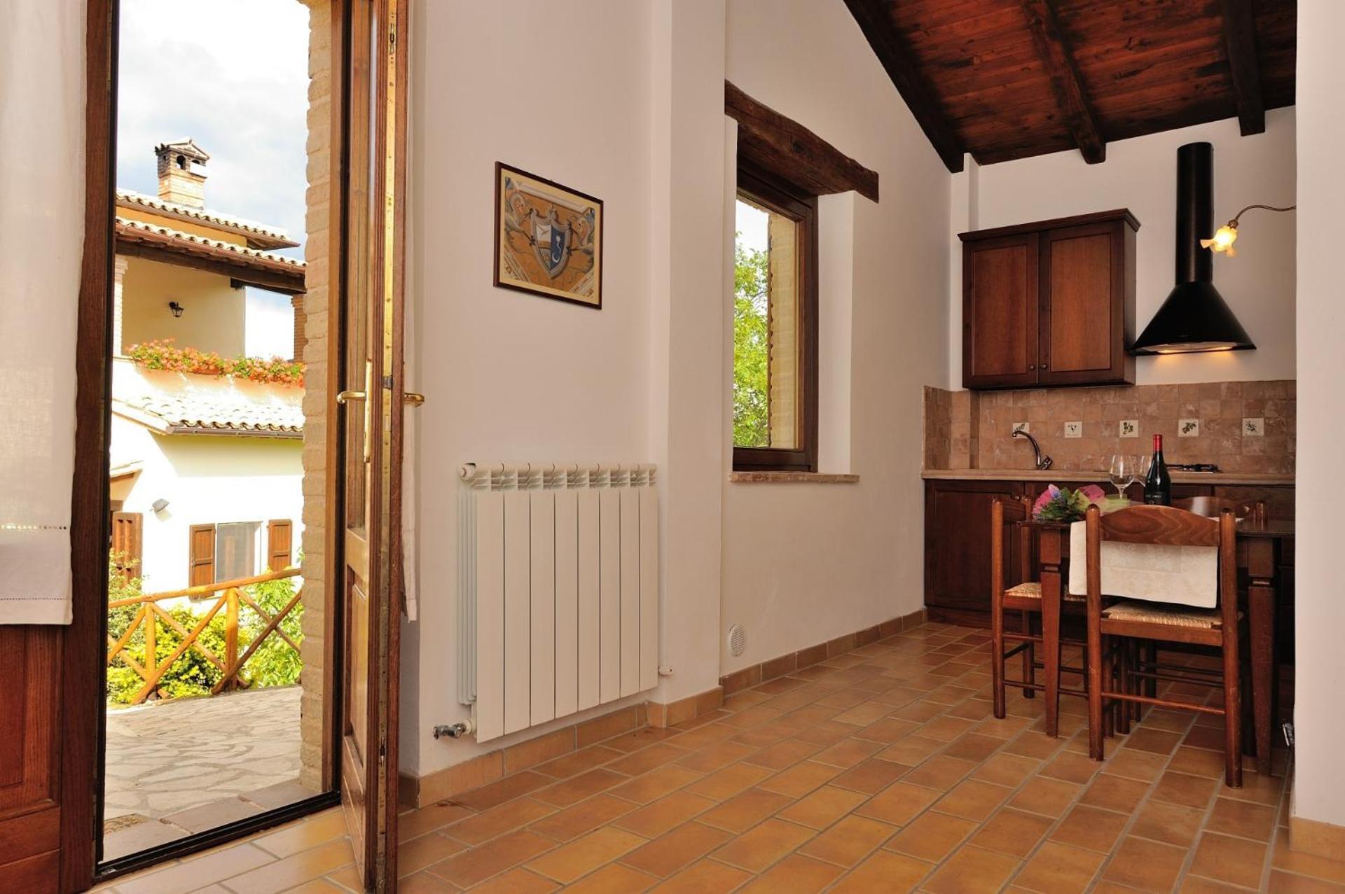 Agriturismo Pettino Campello sul Clitunno Luaran gambar